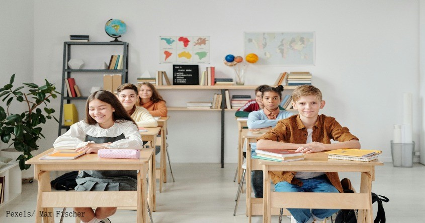 Kinder in einer Schulklasse