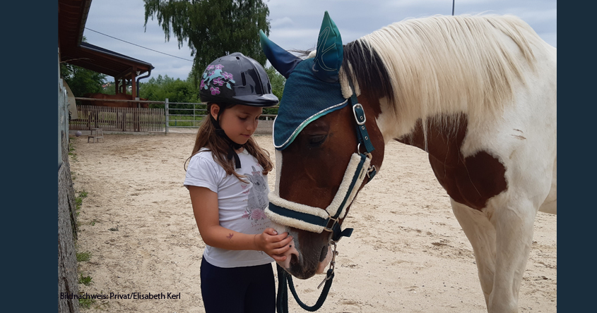 Kind mit Pferd