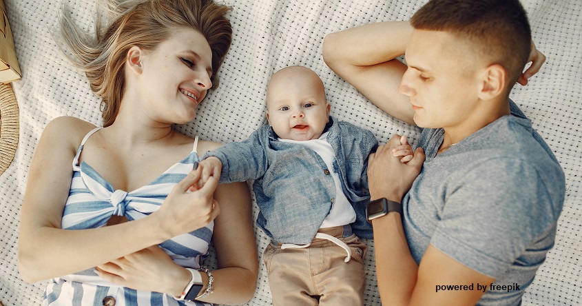 Familie mit Baby