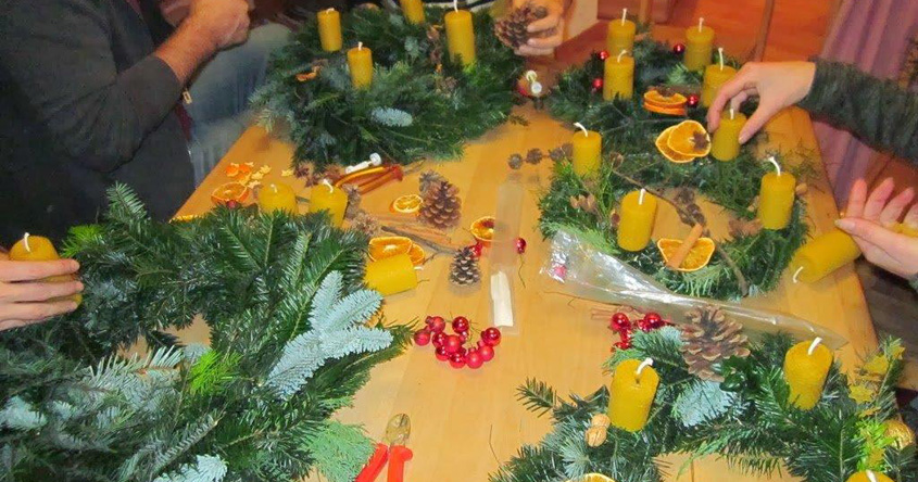 Adventkranz binden