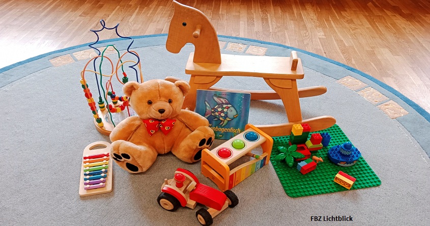 410881_2_Spielzeugflohmarkt_FBZ.jpg Flohmarkt