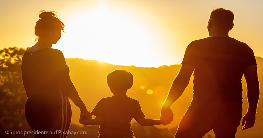Familie Sonnenuntergang