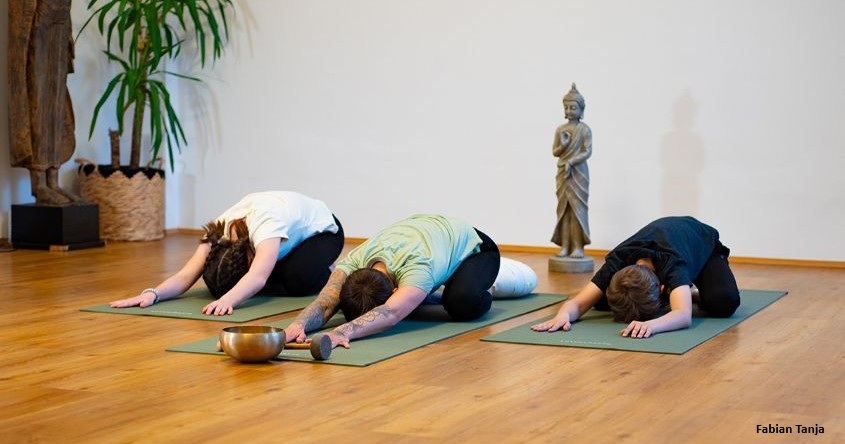 Kinder Yoga
